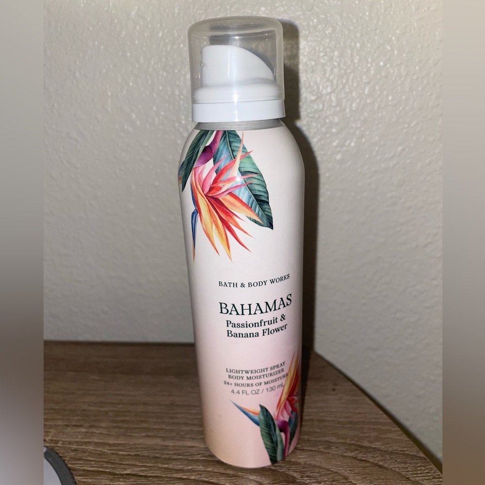 Bath & Body Works Bahamas Passionfruit & Banana Flower Body Moisturizer